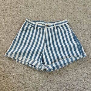 Vintage Wrangler striped blue and white denim shorts - size 4/6